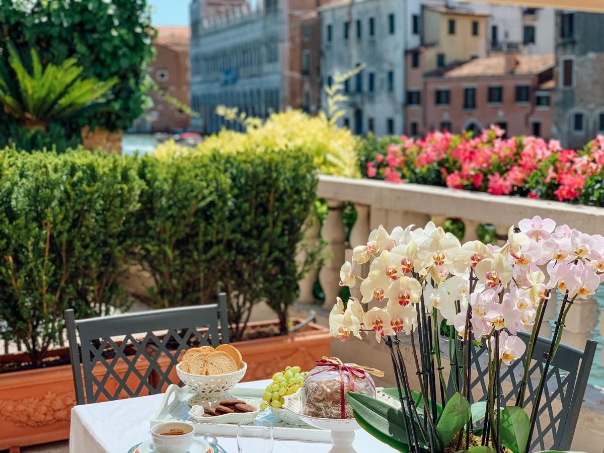Ca' Dei Cuori On The Grand Canal 베니스 외부 사진